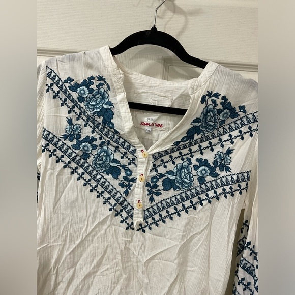 Johnny Was Embroidered Blouse - Picture 3 of 4
